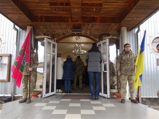 Похорон воїна-героя Романів Юрія