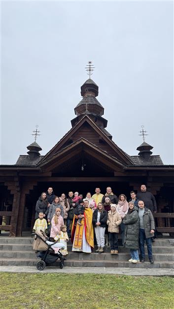 Повернення до важливого: відновлення любові та спокою на реколекціях курсу «Короновані»
