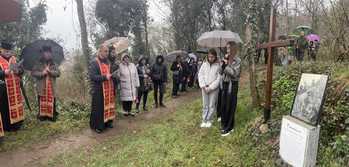 23 березня, молодь Виноградіського деканату пройшла Хресну Дорогу!