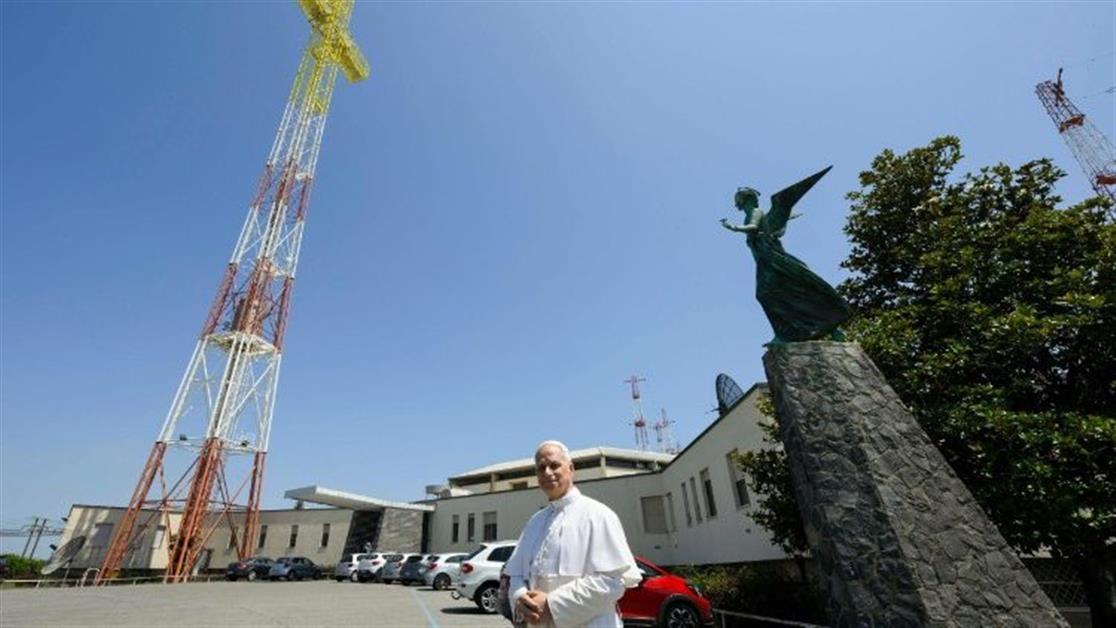 Лев XIV відвідав центр трансляцій Радіо Ватикану в Санта-Марія-ді-Ґалерія