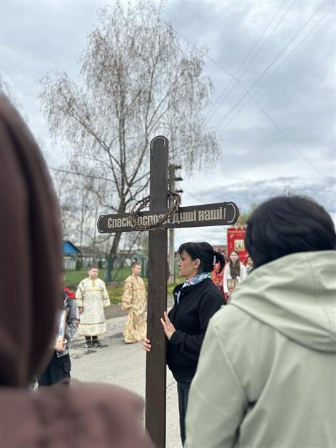 В селі Онок, що на Виноградівщині віряни прошли Хресну Дорогу, 30 березня 2025 р.