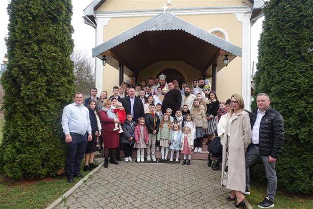 Хрещення першої дитини о. Ярослава Федоранич.