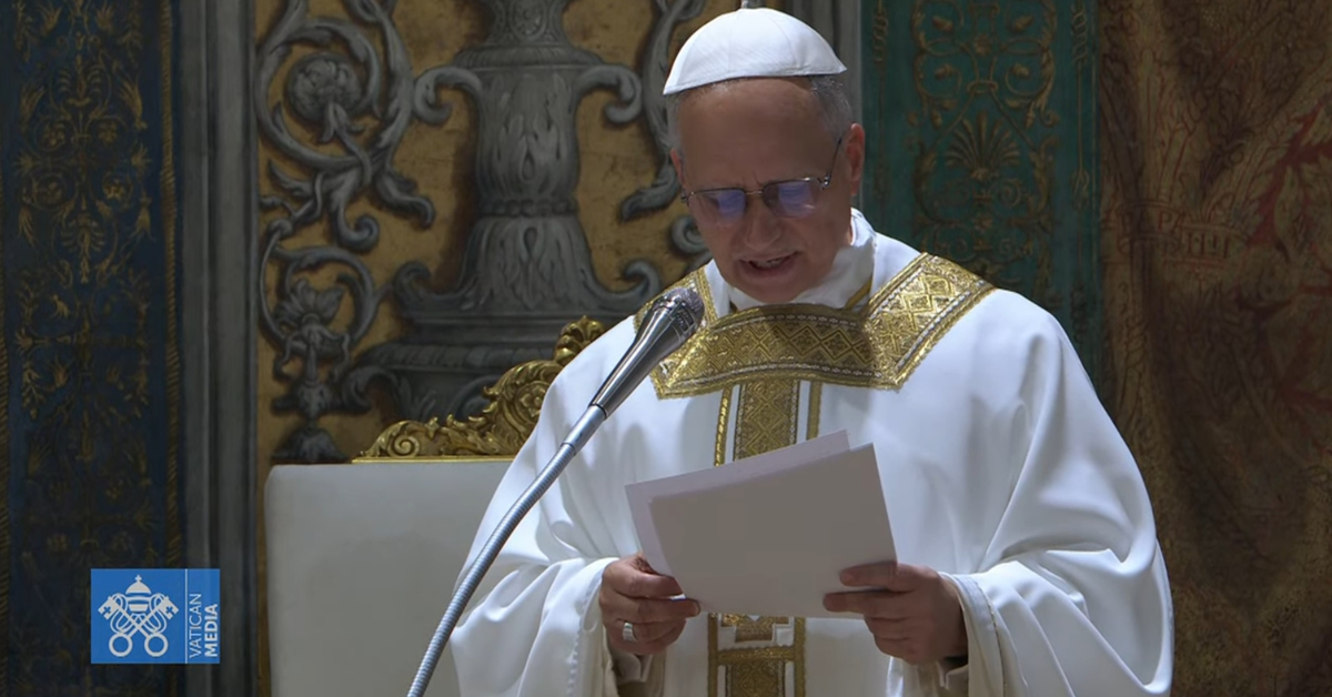 Перша проповідь папи Лева XIV: зробити себе малим, щоб Христос був прославлений