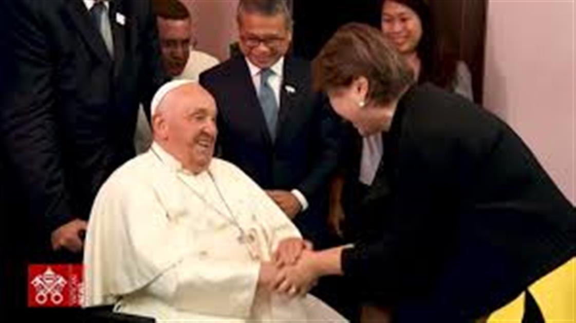 Папа Франциск прибув до Сінгапуру