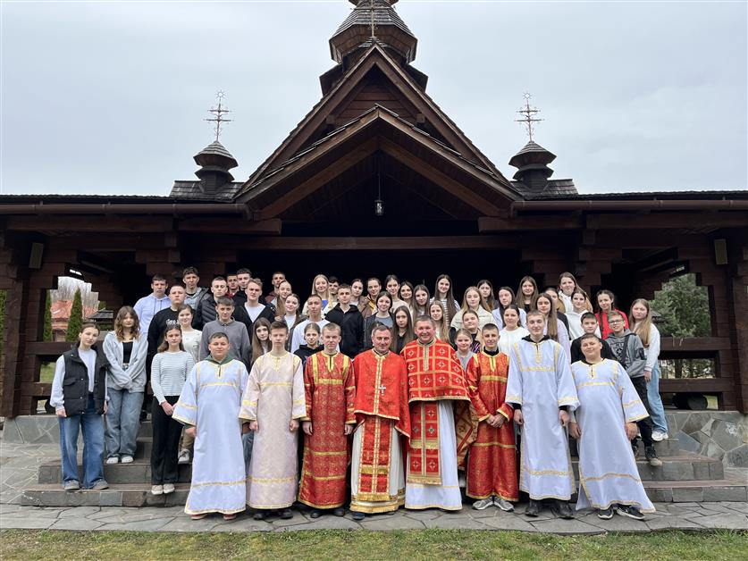 Передпасхальні реколекції: час духовного оновлення та світла
