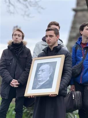 Панахида на могилі Ірини Волошин та символічній могила о. др. Августина Волошина в супроводі кафедрального хору ім. о. Августина Волошина.