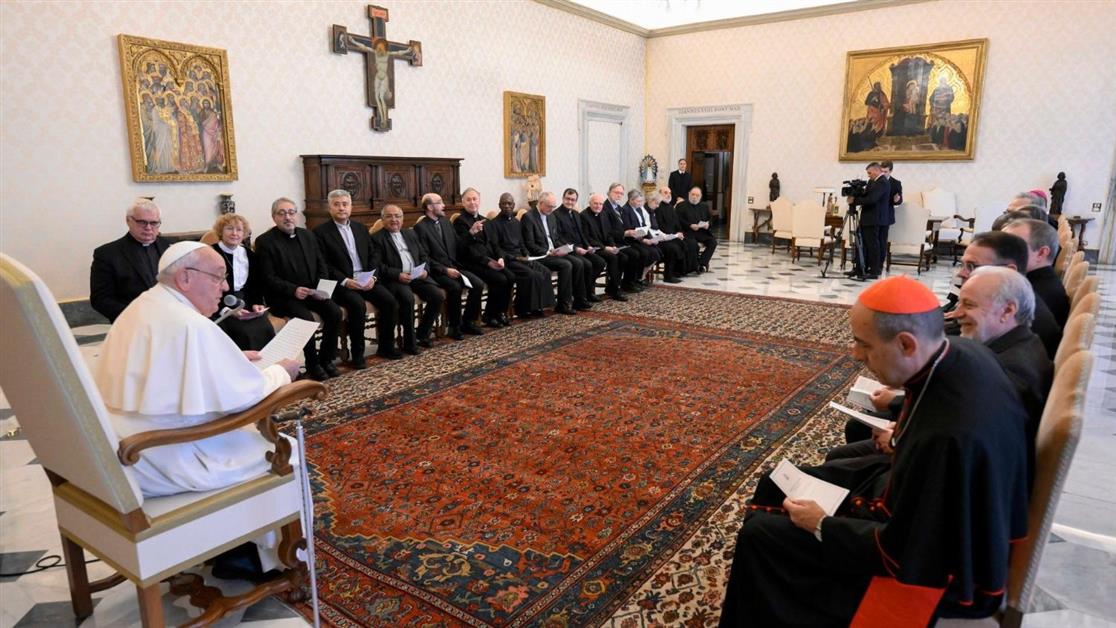 Папа: завдання богословів – допомагати зустрічі з Христом