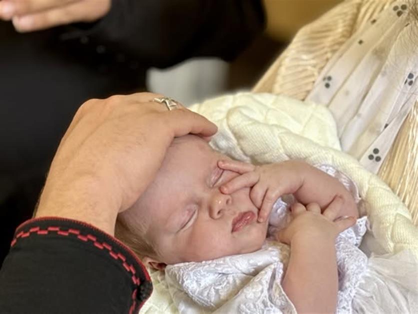 Владика Теодор звершив Таїнство Хрещення у родині священника