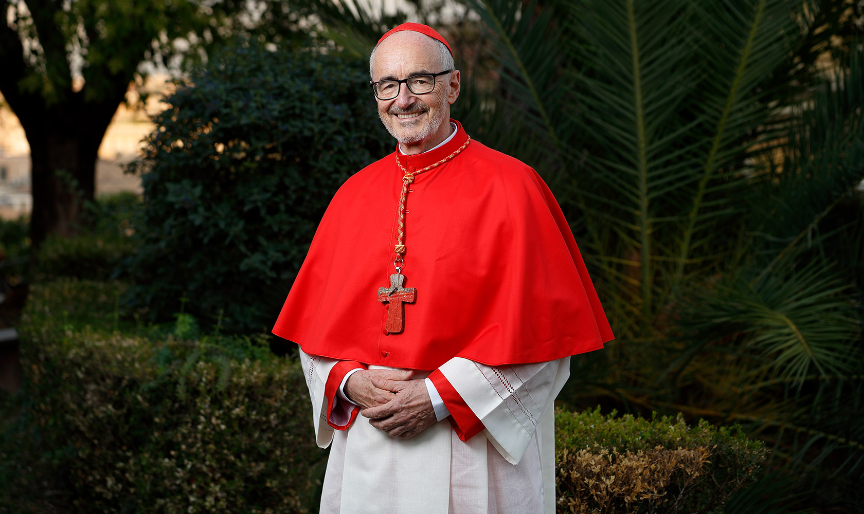 Кардинал Черні на Закарпатті: ми всі вбогі перед викликом цієї війни