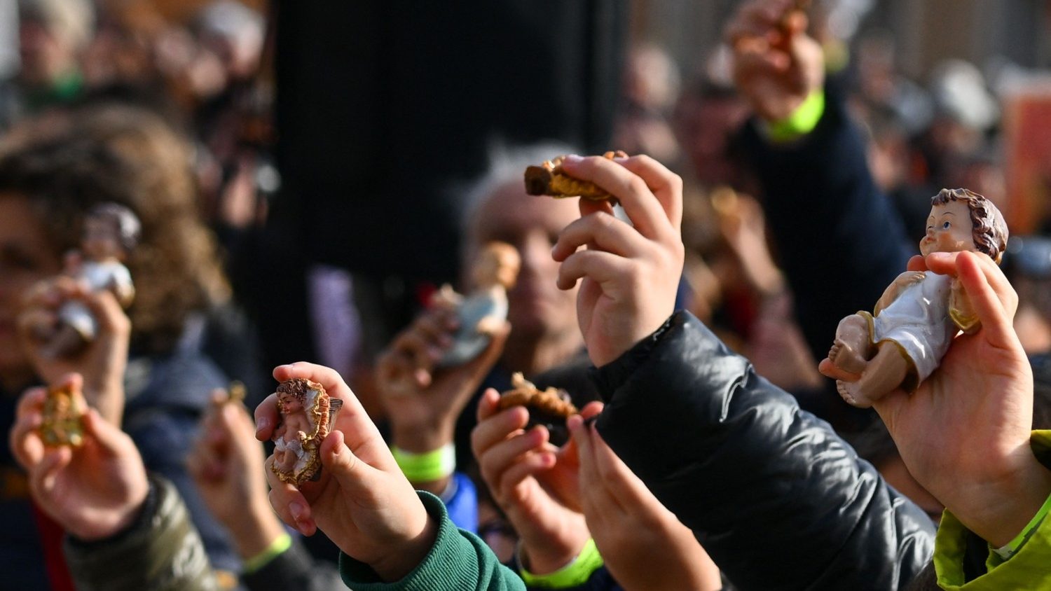 Папа римським дітям: моліться, щоб Різдво принесло промінь миру дітям в Україні
