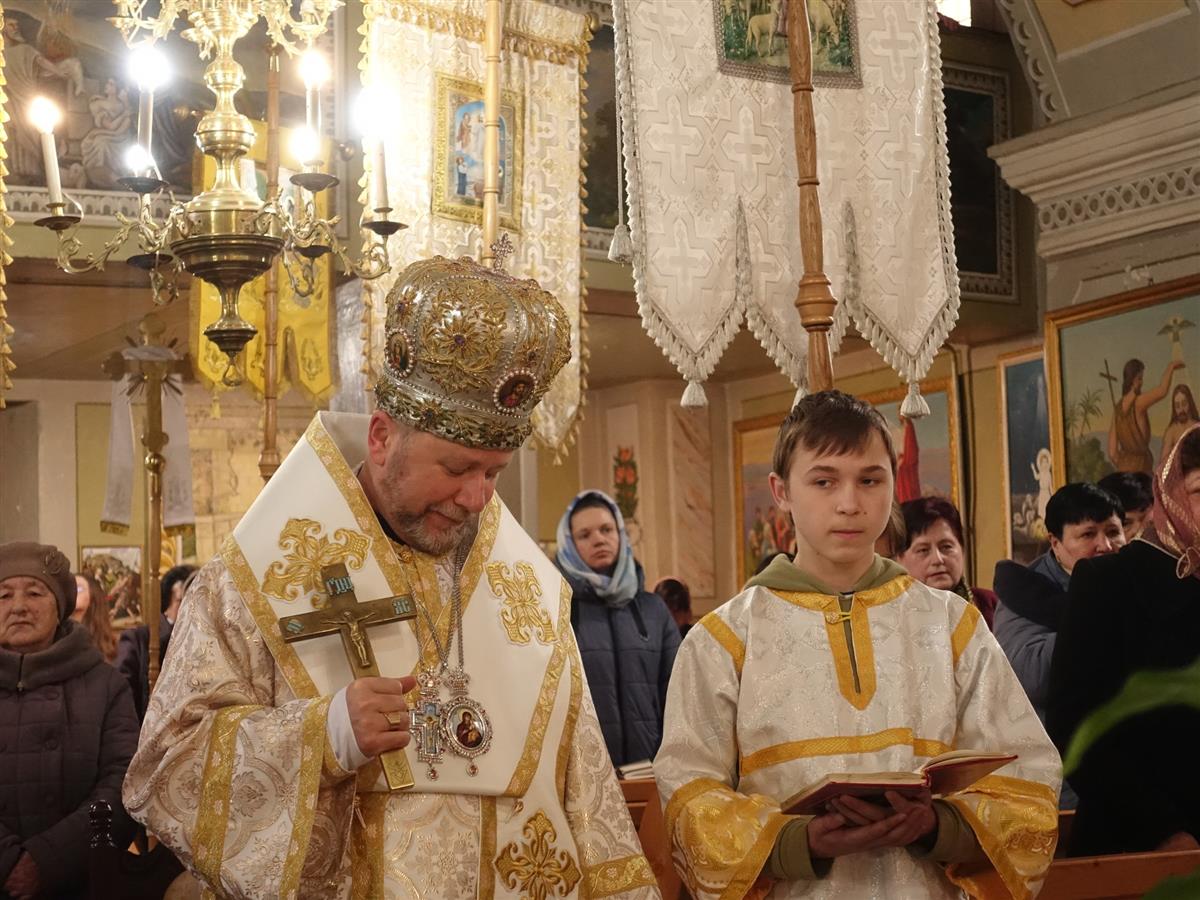 Архієрейська Божественна Літургія з нагоди ювілею 70-річчя о. Івана Стеця.