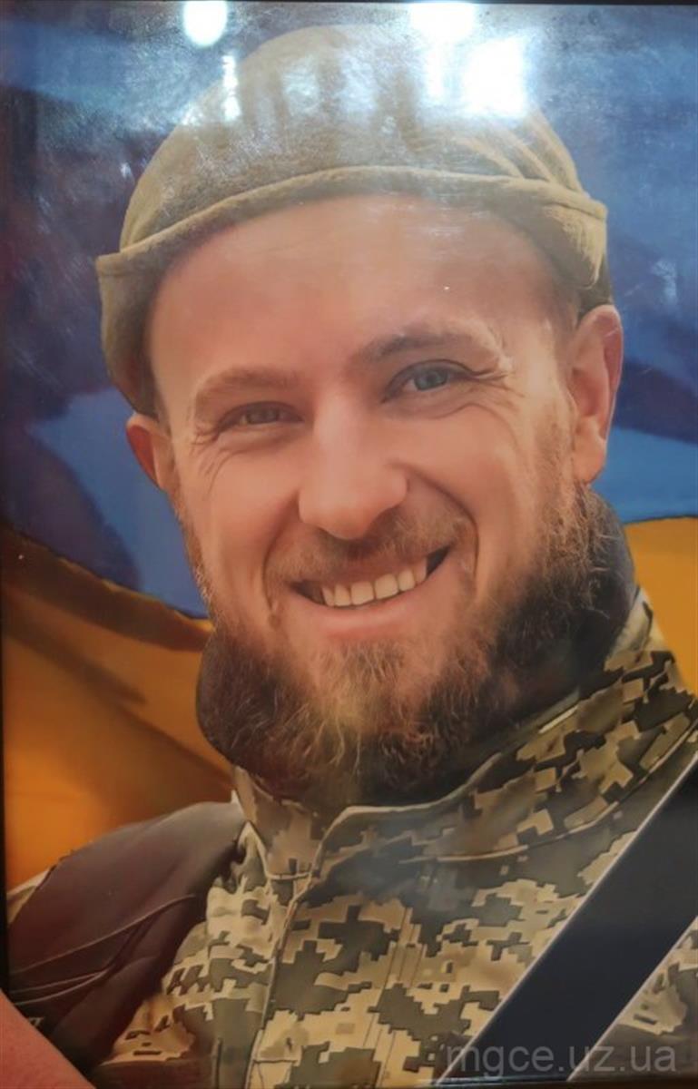 Похорон за новопредставленим воїном Анатолієм Горськім, який загинув як герой захищаючи свою Батьківщину