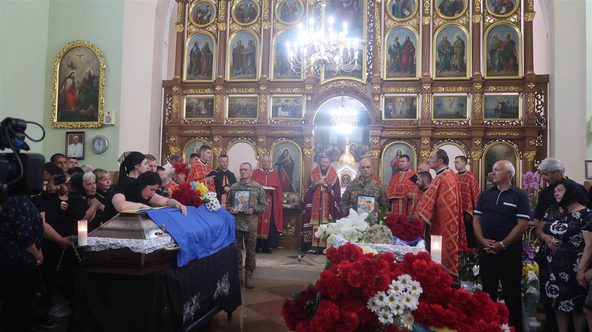 Похорон двох полеглих Героїв - Михайла Ільтьо та Олександра Свиди