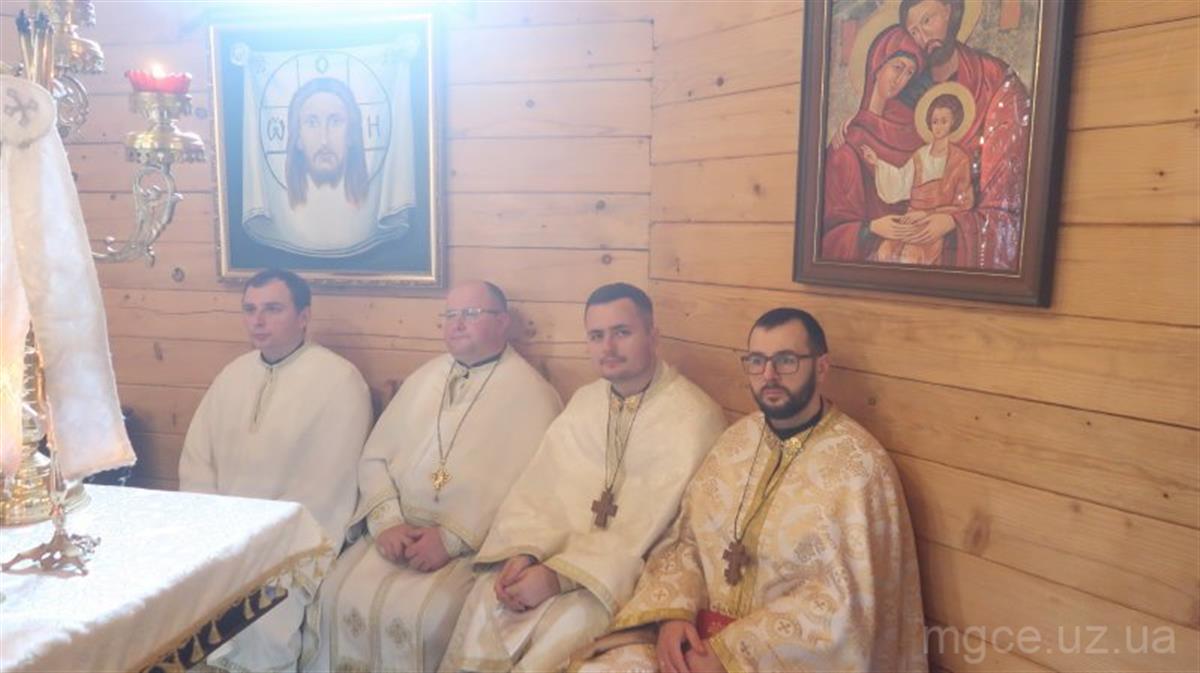 Архієрейська Служба Божа з нагоди храмового свята Василія Великого