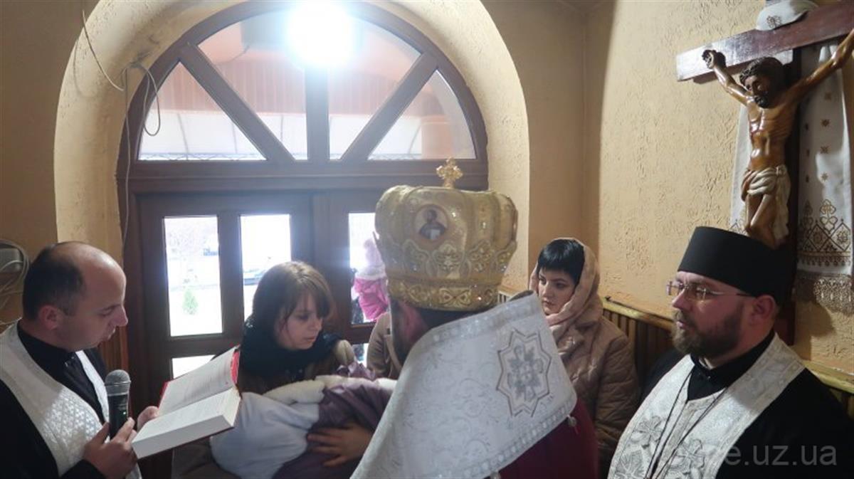 Уділення Тайни Хрещення та Миропомазання третій дитині в родині протоієрея Ярослава Долгоша