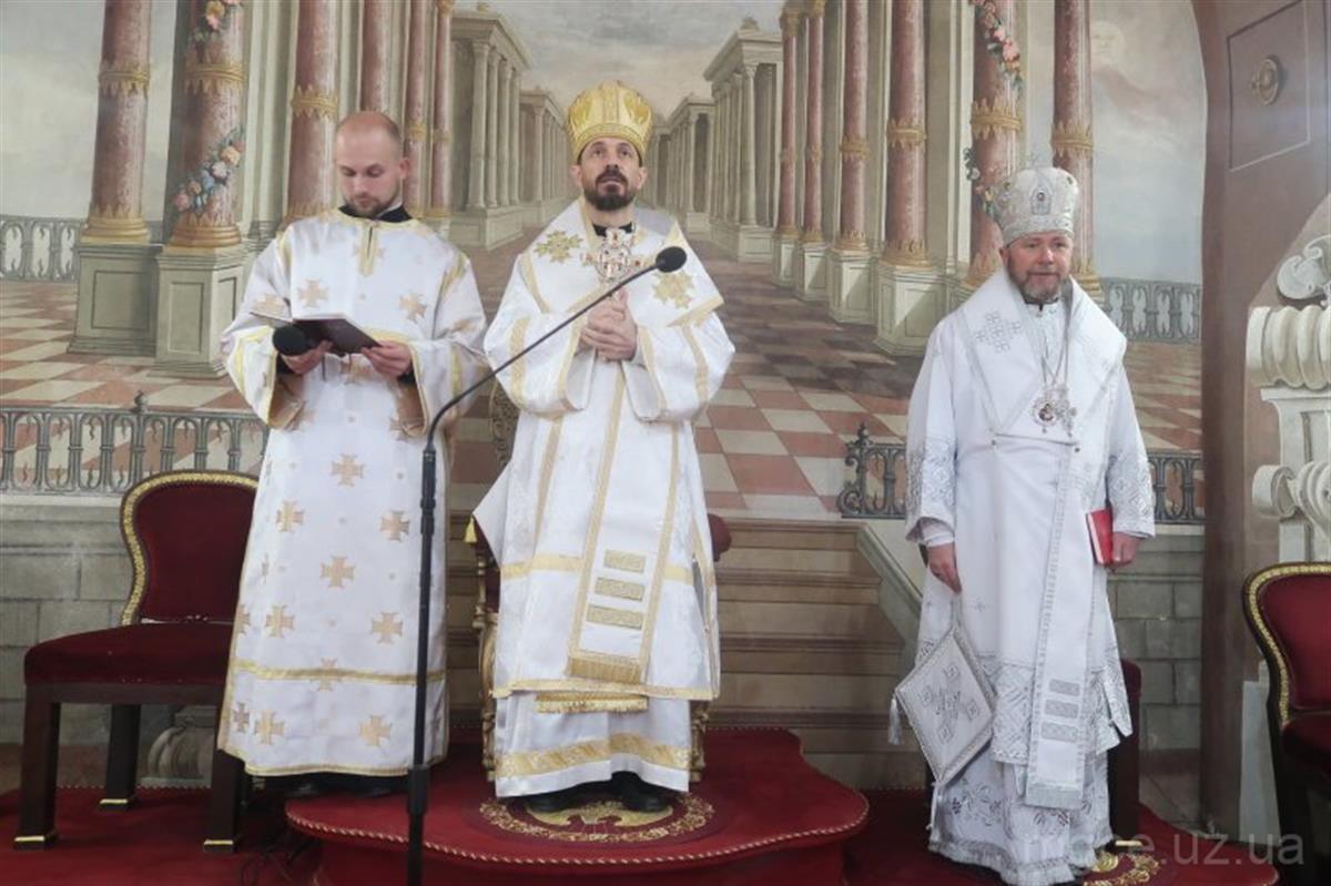 Пасхальні Архієрейські Служби Божі у Кафедральному соборі