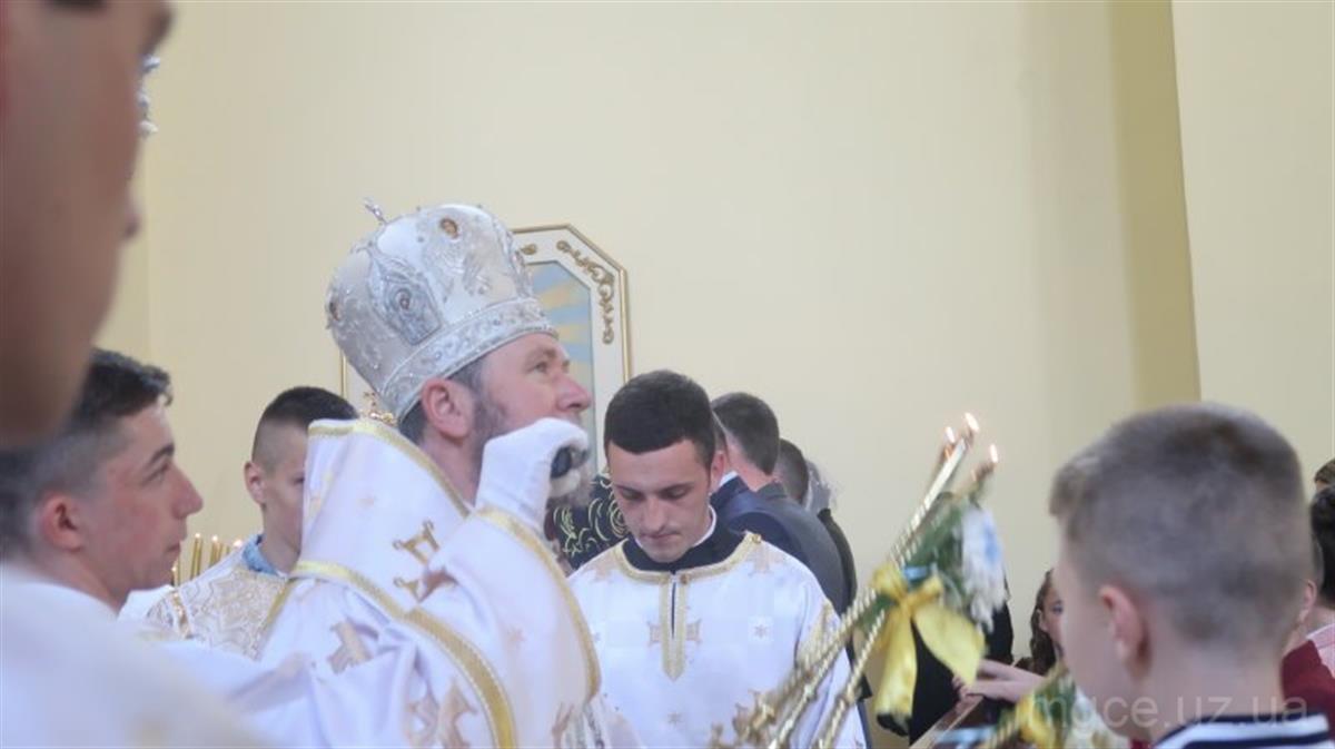 Архієрейська Служба Божа з нагоди 140-річчя Свято-Михайлівського храму