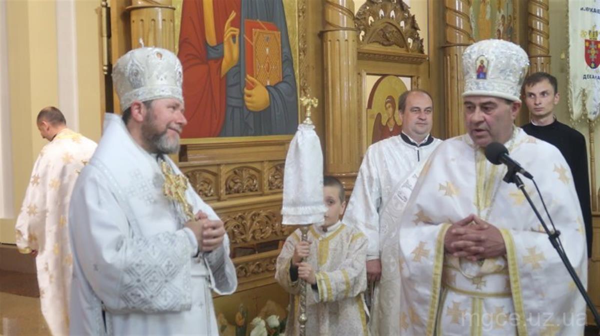 Архієрейська Служба Божа з нагоди благословення сімей