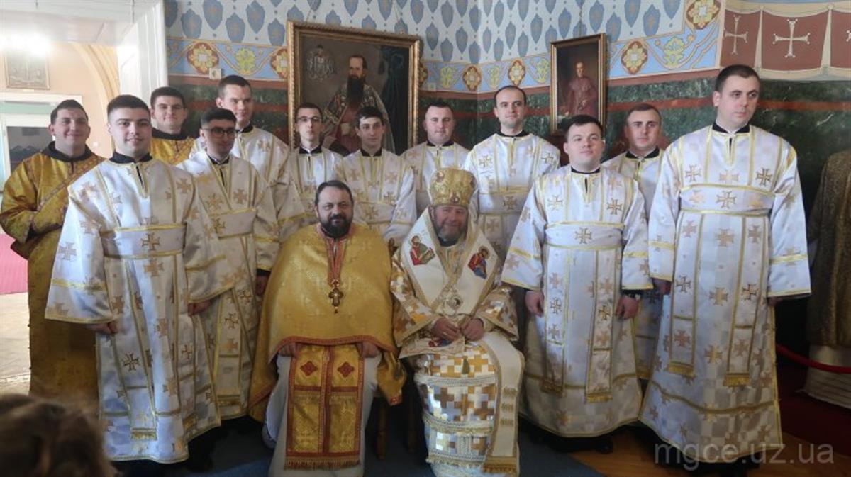 Архієрейська Служба Божа з нагоди храмового свята Трьох Святителів