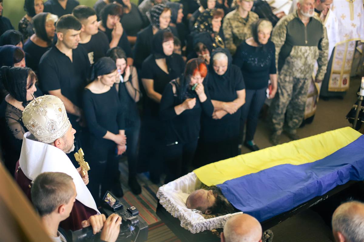 ПОХОРОН ВОЇНА-ГЕРОЯ МИКОЛИ БАТРИНА